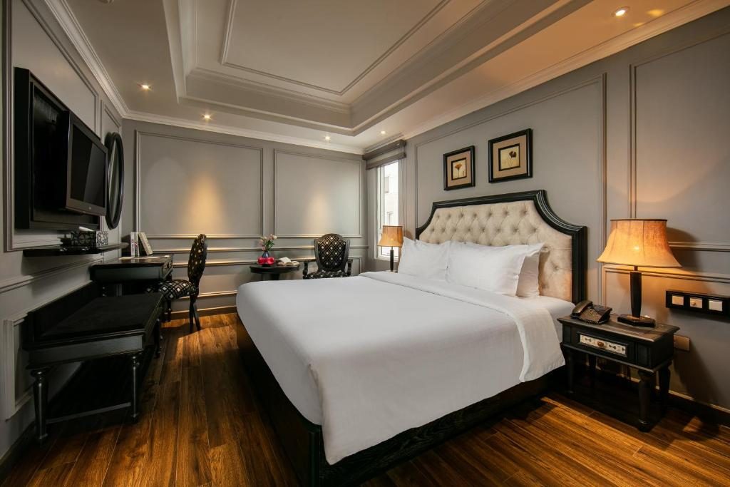 Phòng Deluxe Giường Đôi Có Cửa Sổ