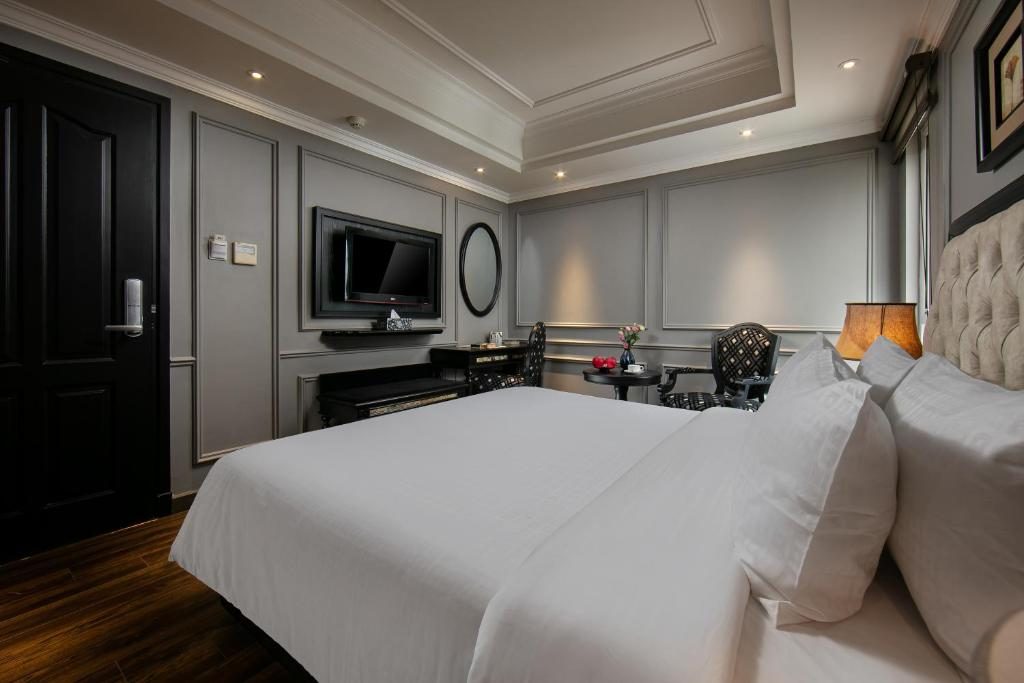Phòng Deluxe Giường Đôi Có Cửa Sổ