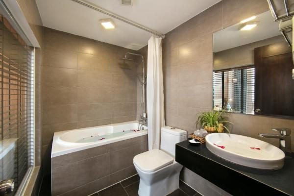 Suite Nhìn Ra Thành Phố