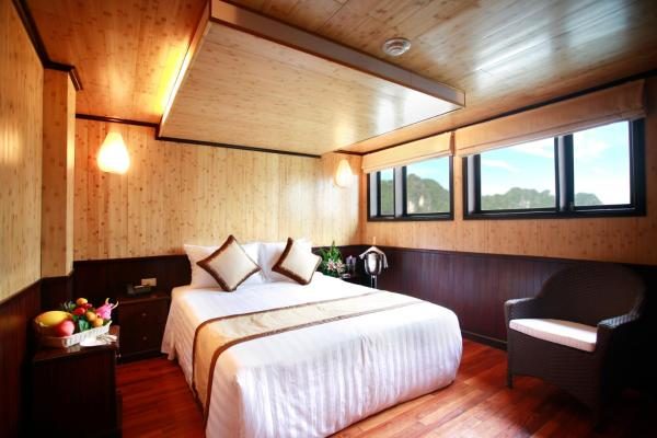 Luxury Suite with Spa Bath S1 – 2 Days 1 Night