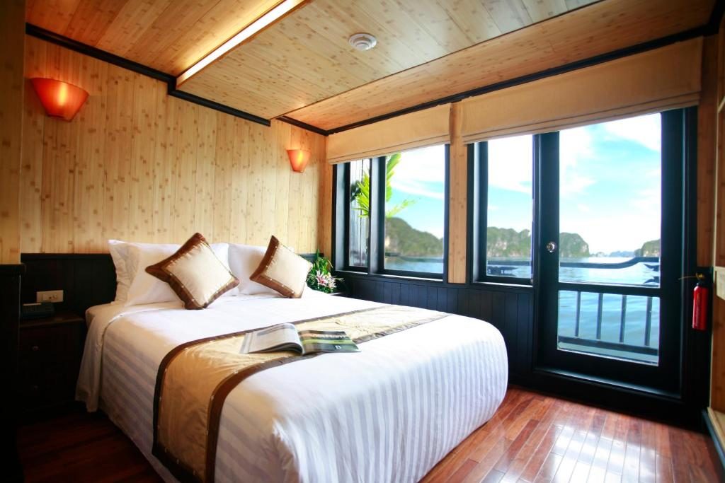 Deluxe Double or Twin Room with Balcony S1 – 3 Days 2 Nights