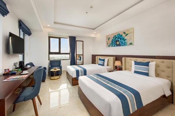Phòng 2 Giường Đơn Nhìn Ra Thành Phố