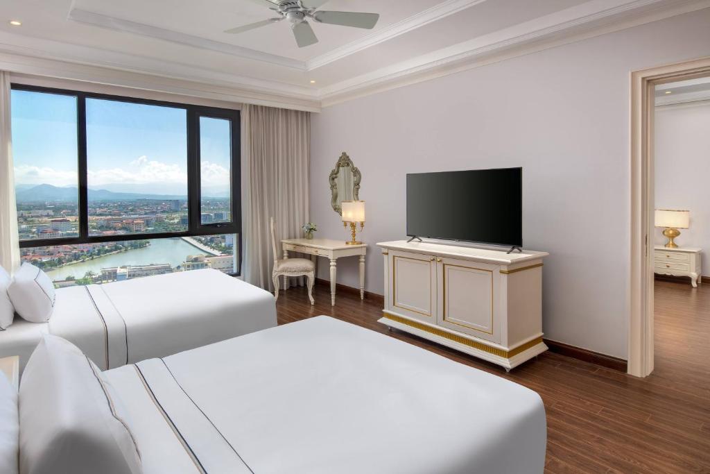 Phòng Deluxe 2 Phòng Ngủ Nhìn Ra Thành Phố