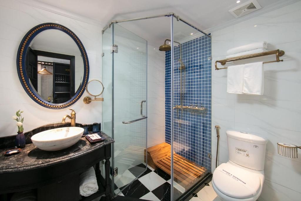 Suite Gia Đình