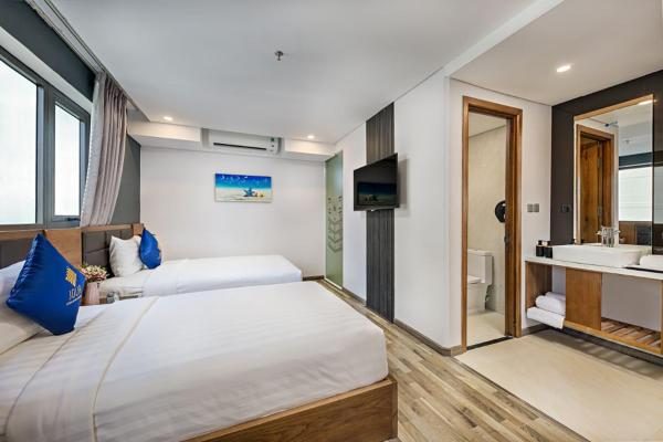 Phòng Deluxe cho 3 Người có Cửa sổ