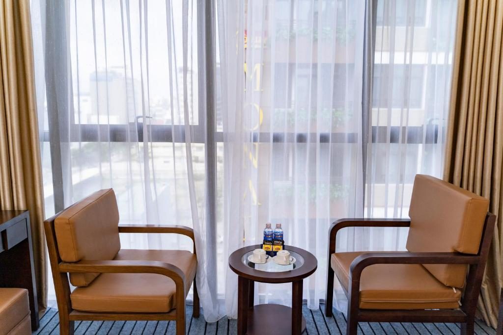 Suite Nhìn Ra Thành Phố