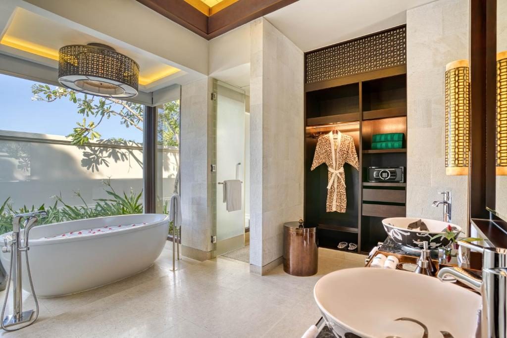 One-Bedroom Lagoon Pool Villa – Twin