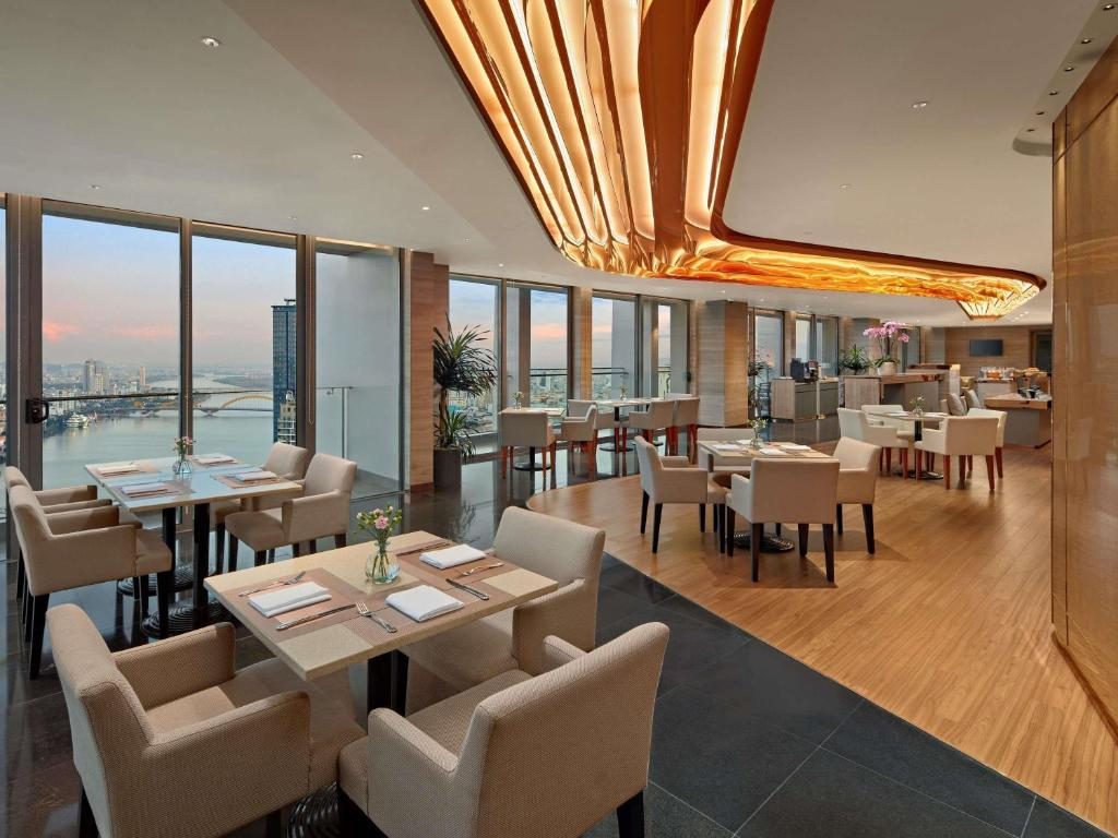 Phòng Executive 2 Giường Đơn Có Ban Công Và Tầm Nhìn Ra Sông Hàn – Quyền Sử Dụng Executive Lounge