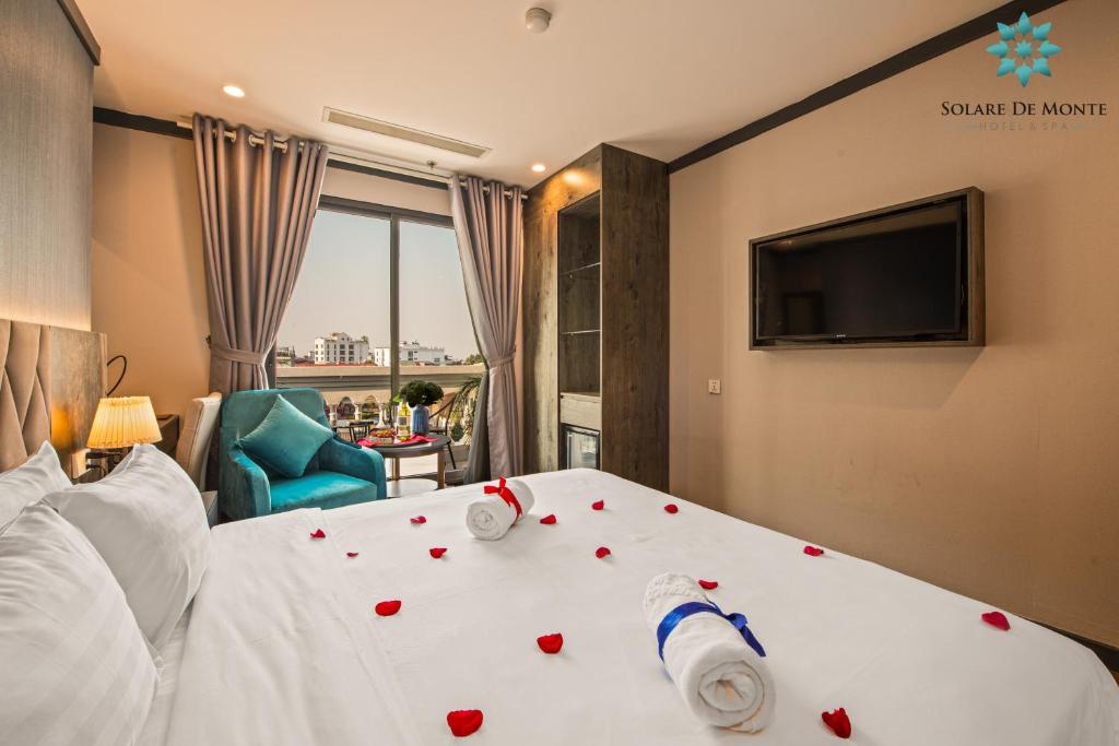 Honeymoon Suite – Balcony