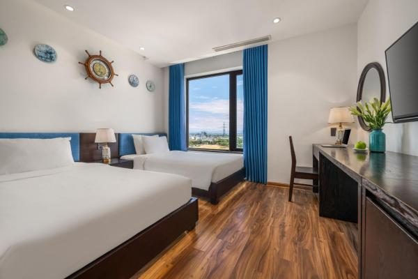Phòng 2 Giường Đơn Nhìn Ra Thành Phố