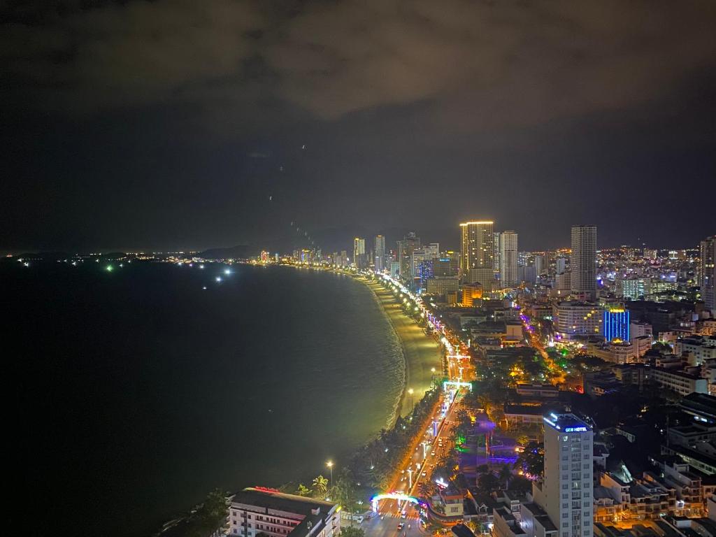 Phòng Deluxe Giường Đôi Nhìn Ra Biển