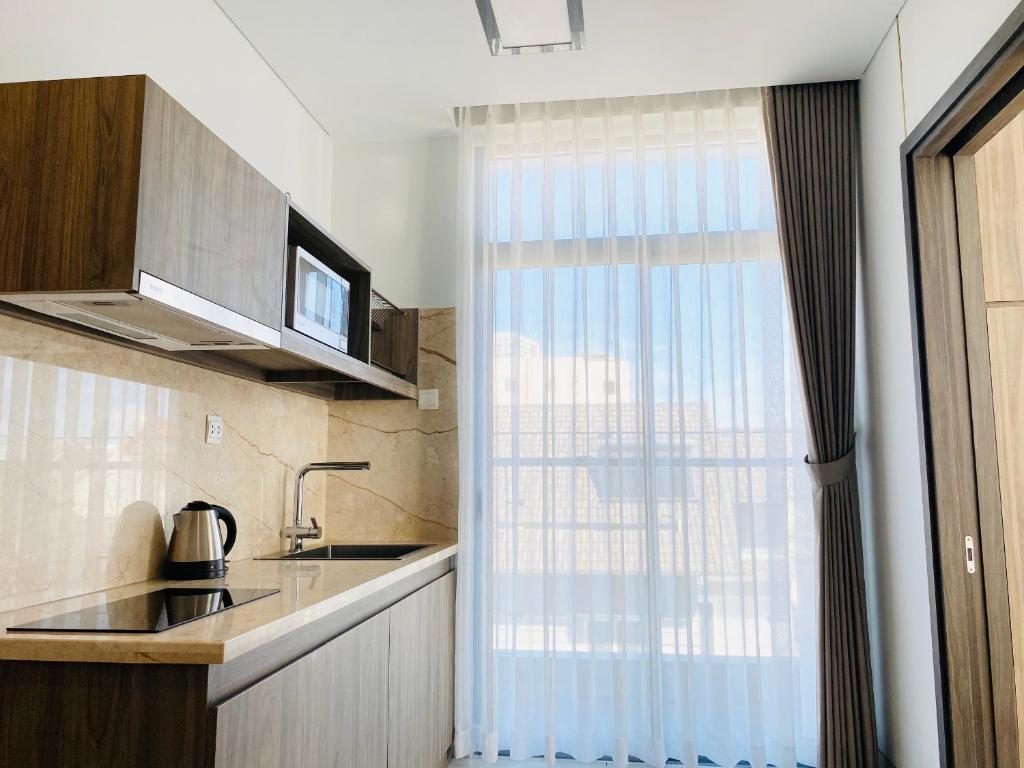 Suite có giường cỡ King với ban công