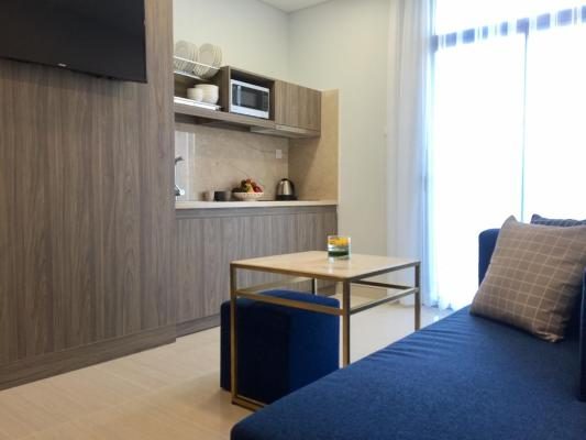 Suite có giường cỡ King với ban công