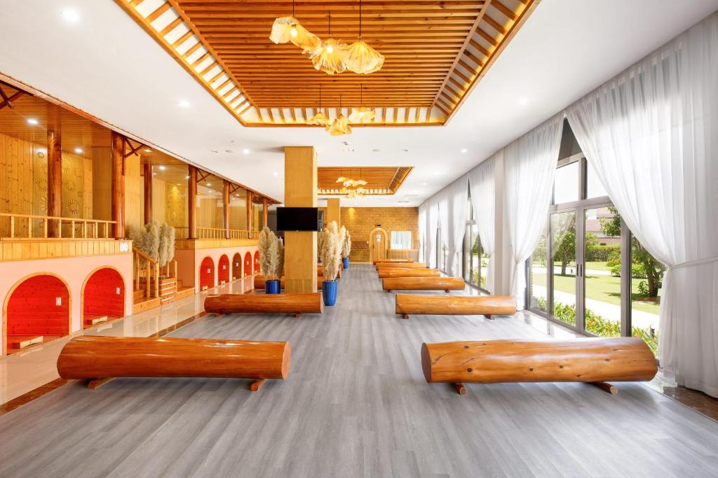 Superior King Ocean View includes unlimited Jjimjilbang Spa