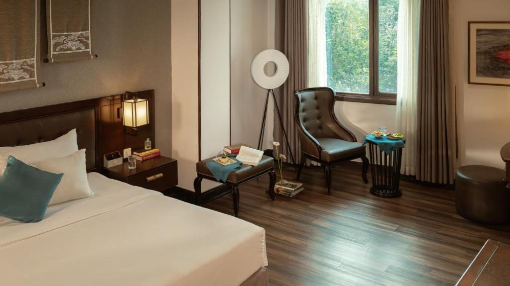 Odys Premium Double (Daily free Minibar & (1) time Afternoon Tea)