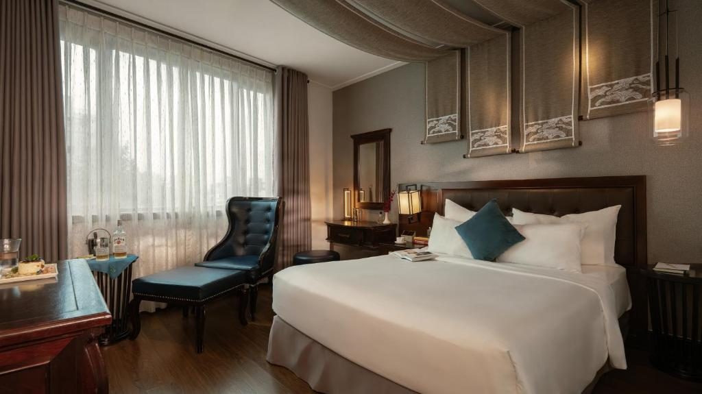 Deluxe Double Room (Daily free Minibar & (1) time Afternoon Tea)
