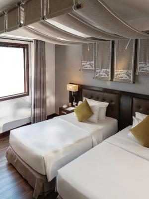 Deluxe Twin Room (Daily free Minibar & (1) time Afternoon Tea)