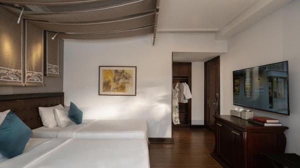 Deluxe Twin Room (Daily free Minibar & (1) time Afternoon Tea)