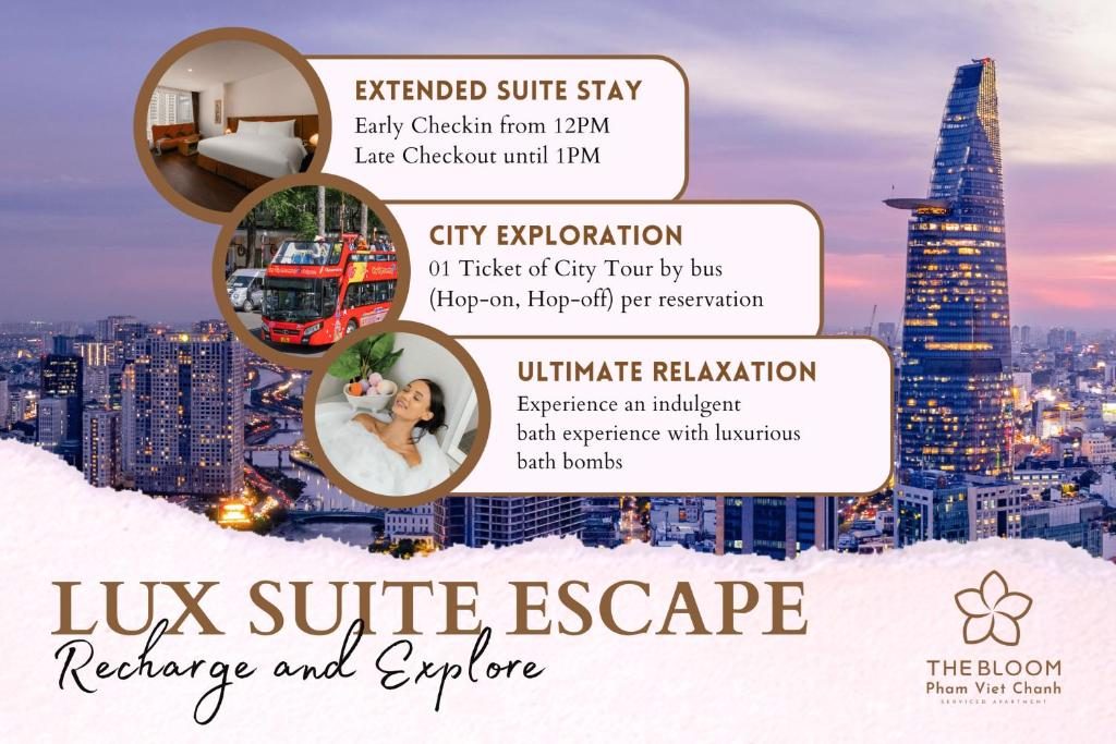 Luxury Suite Studio with Bathtub, Kitchen and Balcony with Quiet Street View