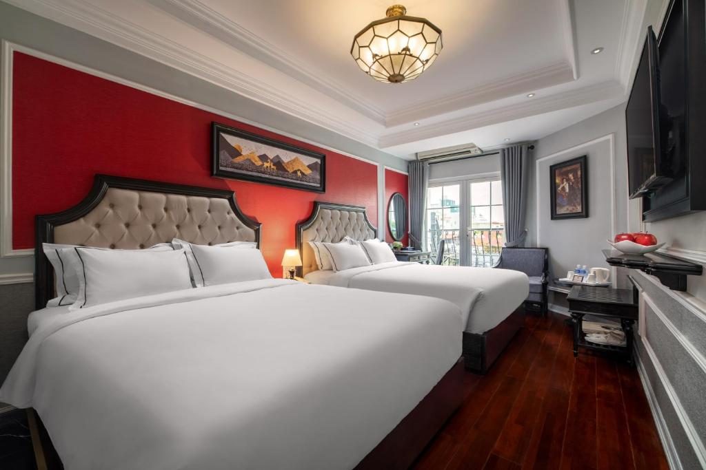 Phòng Deluxe Thông nhau qua cửa nối