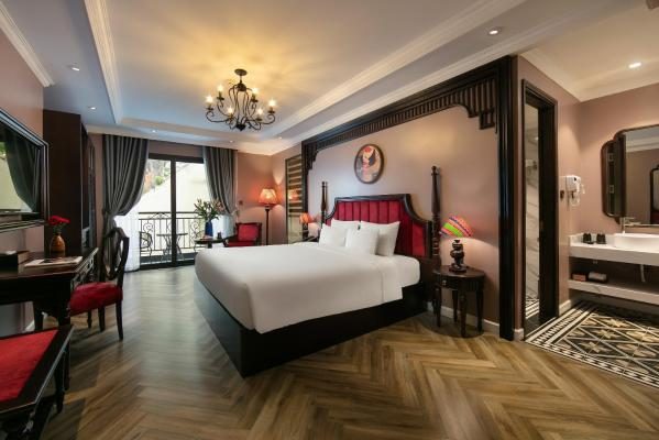 Suite Gia Đình Deluxe