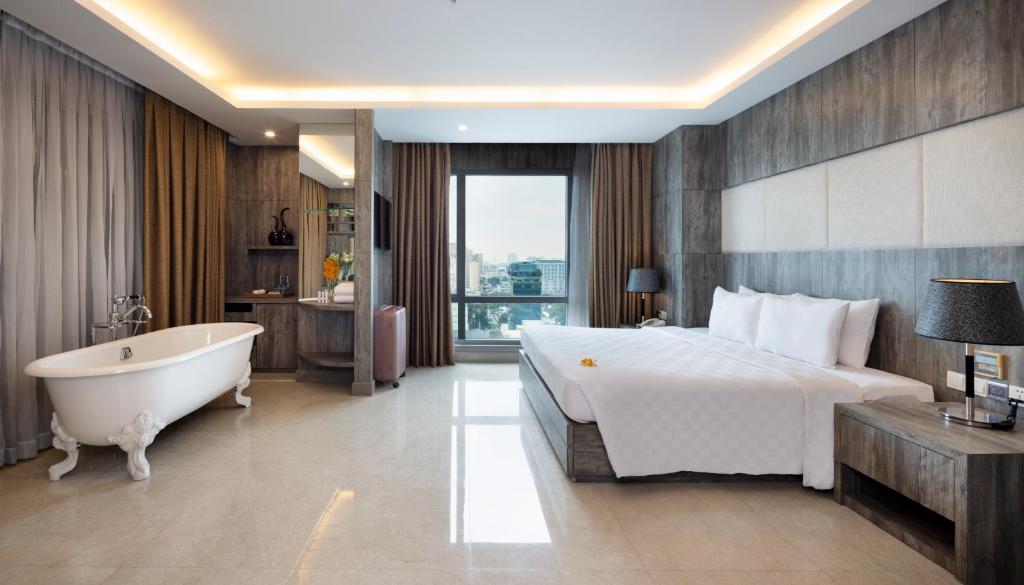 Suite Panorama với tầm nhìn ra thành phố và trà chiều hàng ngày
