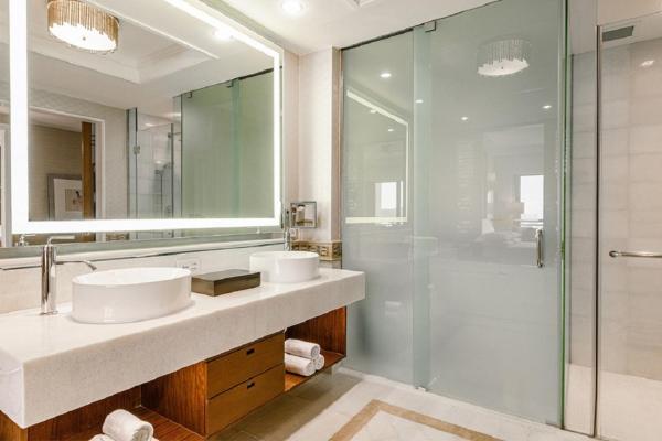 Phòng Cổ Điển Grand Có Giường Cỡ King Nhìn Ra Sân Golf – Hút Thuốc