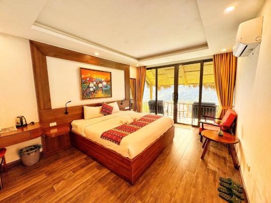 Bungalow Deluxe Giường Đôi