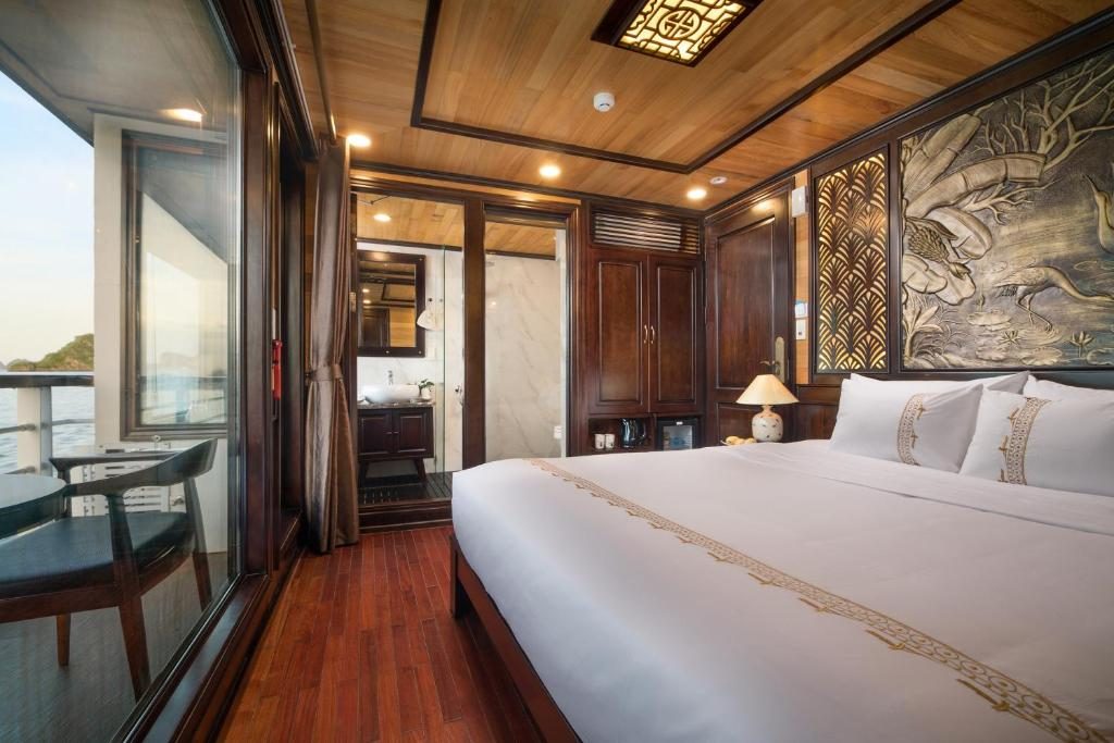1st Deck – Junior Suite Double/Twin with private balcony 2 days 1 night