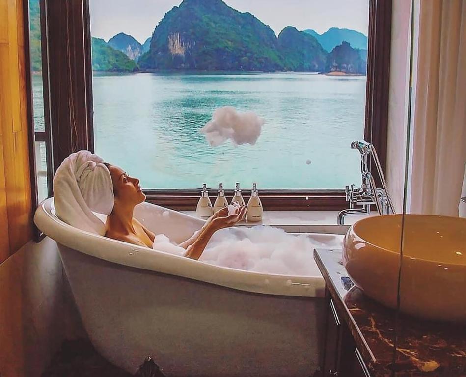 2nd Deck – Senior Suite Double/Twin with private balcony 2 days 1 night