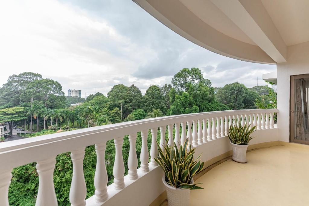 Suite Deluxe 4 Phòng Ngủ