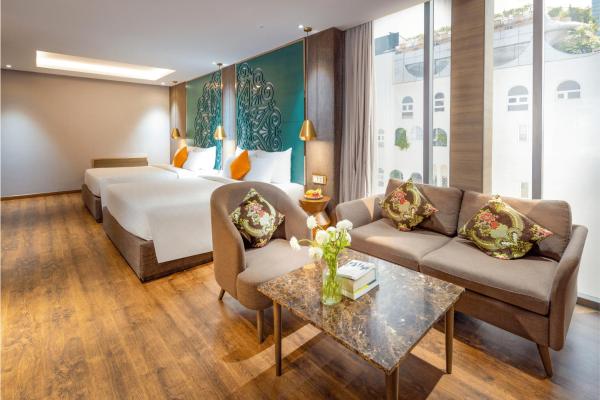 Noble Suite City View – Free Minibar & Afternoon Tea