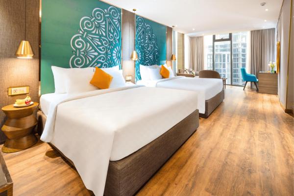 Noble Suite City View – Free Minibar & Afternoon Tea