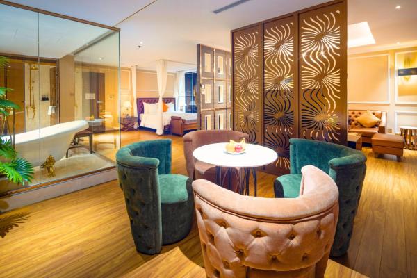 Win Suite City View – Free Minibar & Afternoon Tea