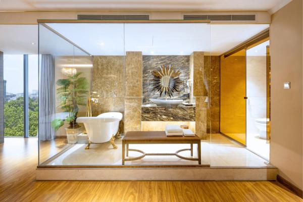 Win Suite City View – Free Minibar & Afternoon Tea