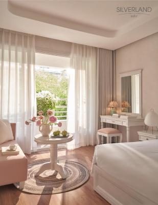 Bougainvillaea Signature Double (Afternoon tea)