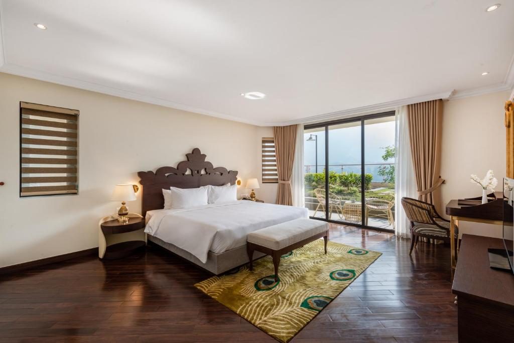 Suite Giường Đôi Có Ban Công Và Tầm Nhìn Ra Núi