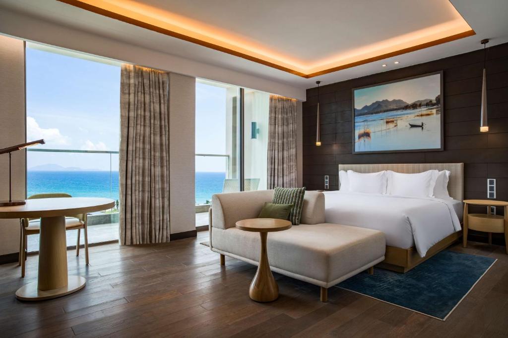 Suite Executive Nhìn Ra Đại dương – Quyền Sử Dụng Executive Lounge Miễn Phí