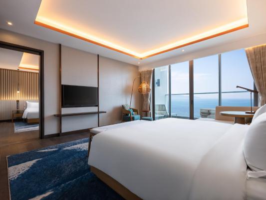Phòng Gia Đình Thông Nhau Nhìn Ra Biển