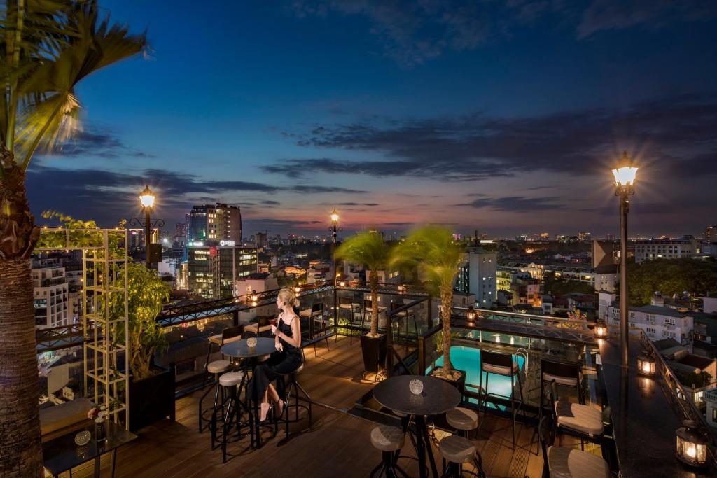 Phòng Cổ Điển Giường Đôi/2 Giường Đơn Với Cửa Sổ – Không Có Tầm Nhìn