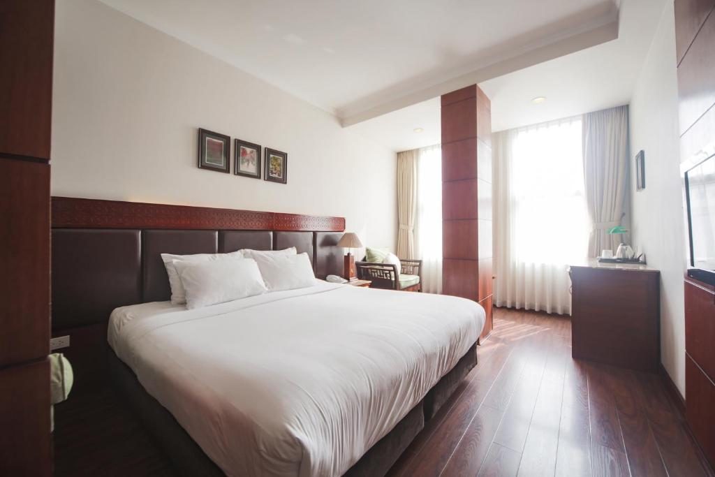 Phòng Premium Deluxe Giường Đôi/2 Giường Đơn Có Cửa sổ Và Tầm Nhìn Ra Thành Phố