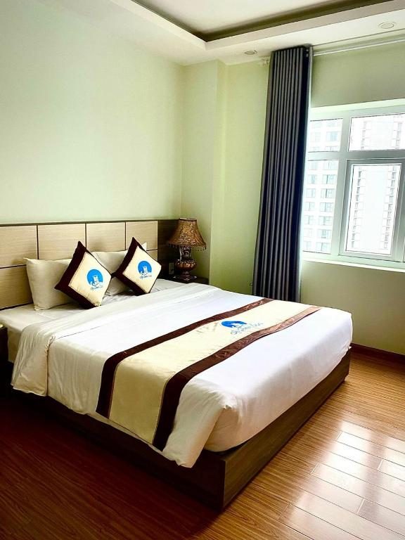 Phòng Deluxe Giường Đôi
