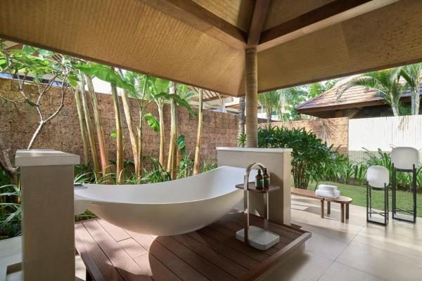 Two-Bedroom Villa with Dining and Outdoor Private Pool