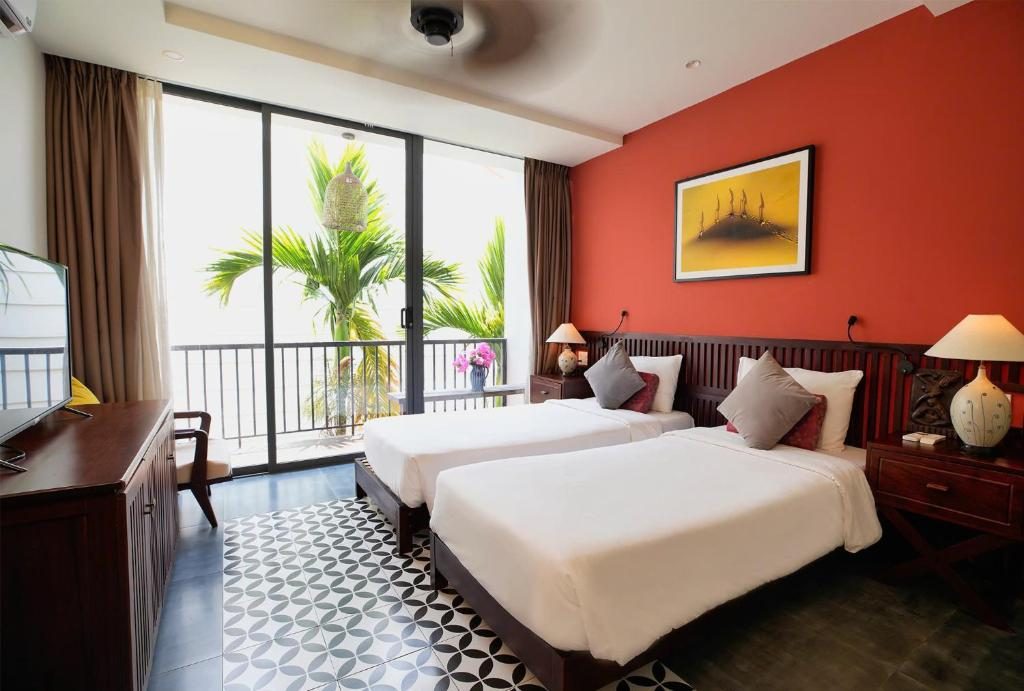 Phòng Deluxe Giường Đôi/2 Giường Đơn Có Ban Công