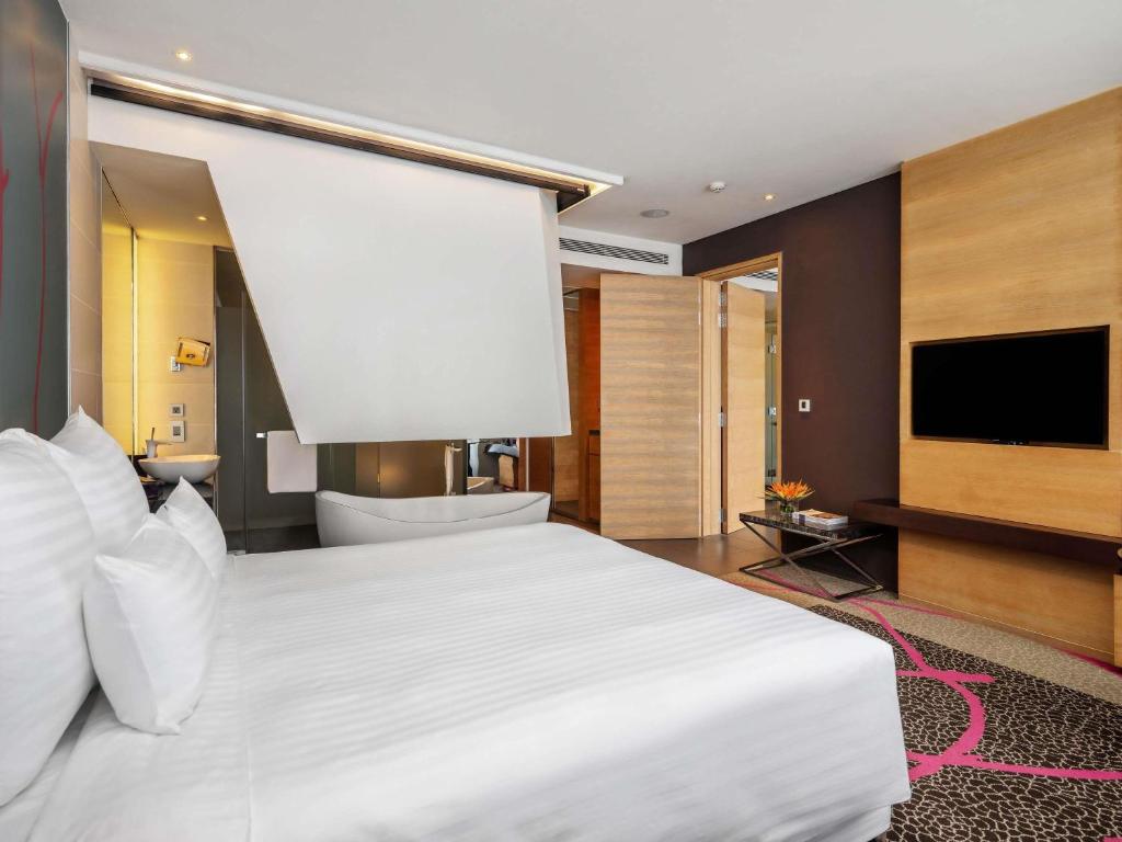 Phòng Executive có giường cỡ King với quyền lui tới Executive Lounge