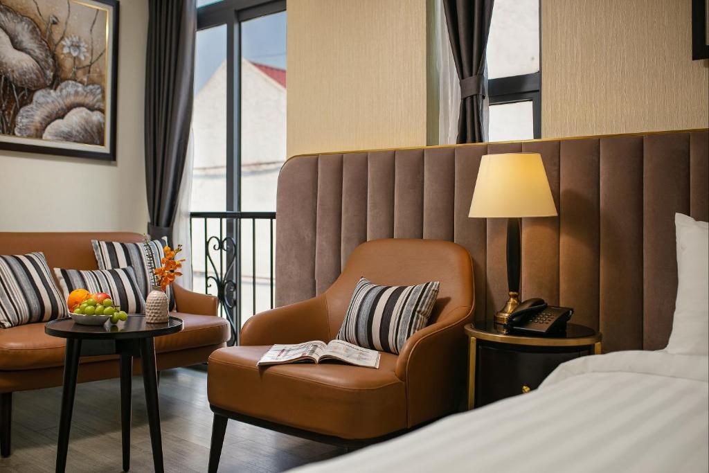 Suite Gia Đình