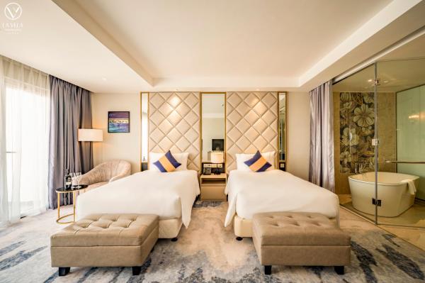 La Vela Luxury Deluxe Twin High Floor