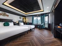 Suite 3 Người Có Ban Công Riêng – 2 Ngày 1 Đêm