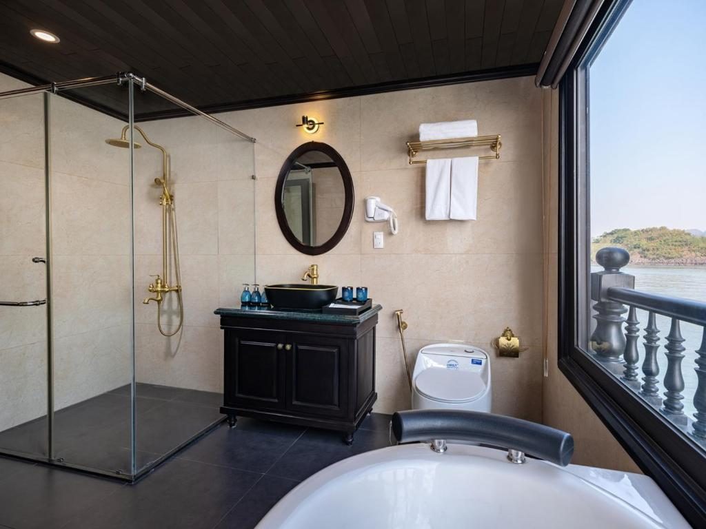 Suite Hạng Tổng Thống Với Sân Hiên Riêng