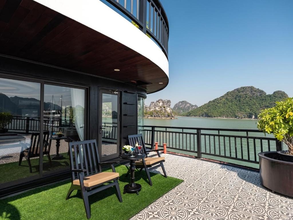 Suite Hạng Tổng Thống Với Sân Hiên Riêng